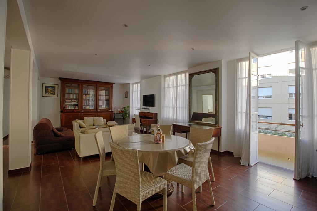 F3 Place Miot Apartment Ajaccio  Exterior photo